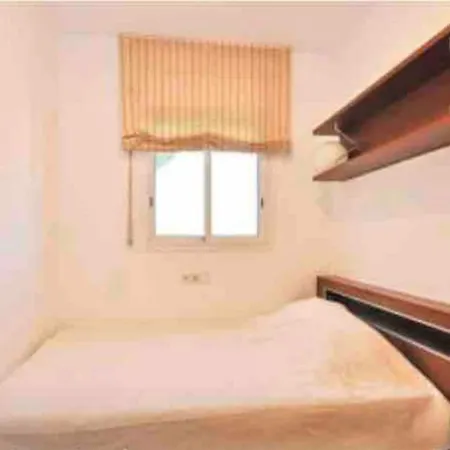 Wonderful Townhouse On Sa Boadella Beach Дом отдыха *