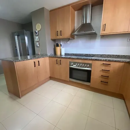 Wonderful Townhouse On Sa Boadella Beach * Льорет-де-Мар